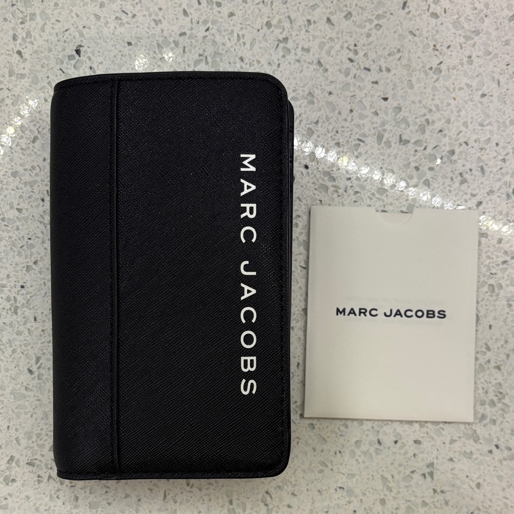 Marc Jacobs Black Wallet